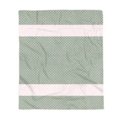 Minimal Clarity Fleece Blanket